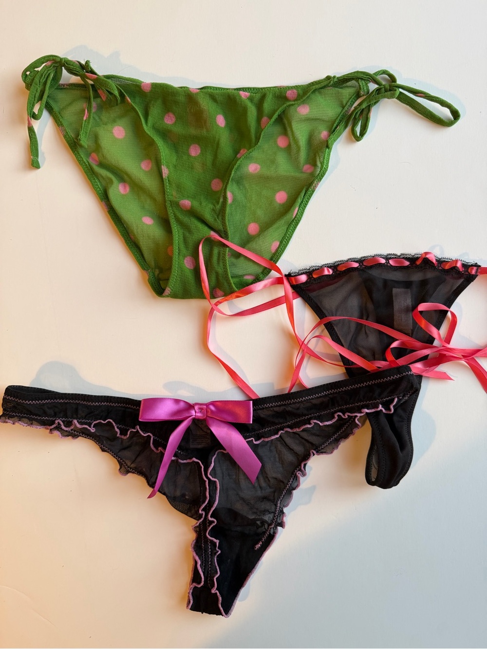 Victoria's Secret Green Polka Dot Tie-Side Bikini & Black Lace Set of 3